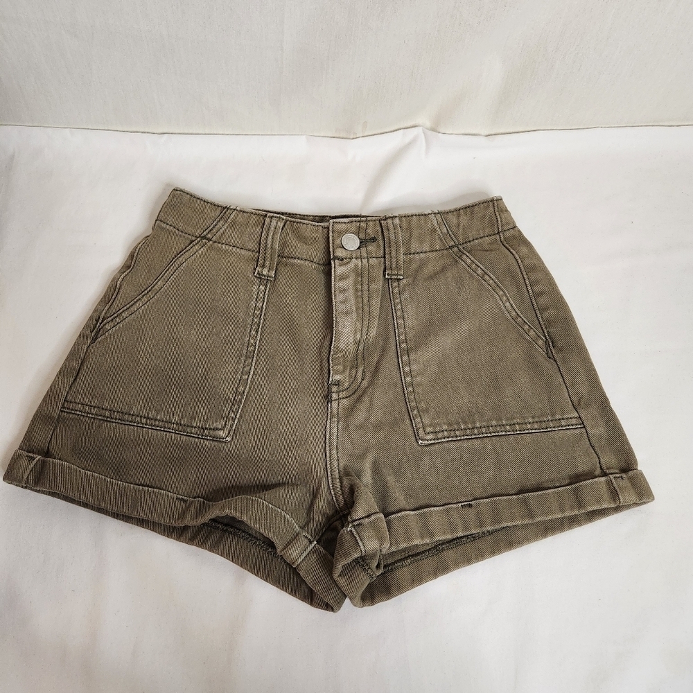 Pacsun Shorts Olive Green Womens Size 25. Cottage